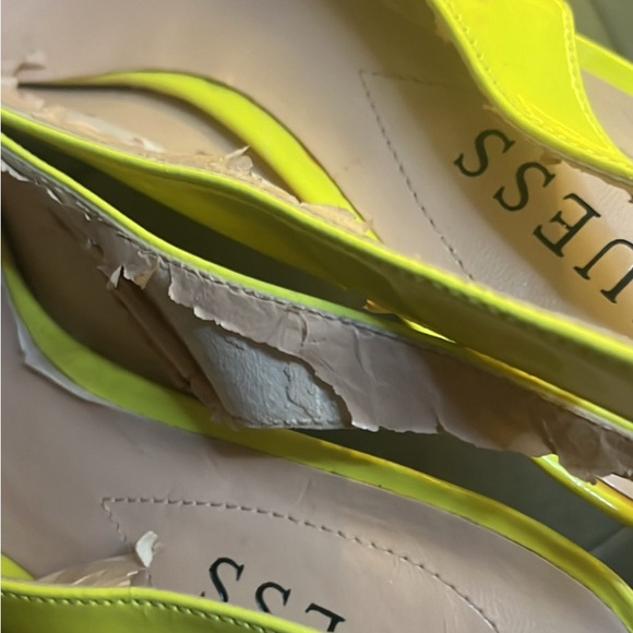 Guess size 8 yellow sling back platform pumps - Picture 5 of 6